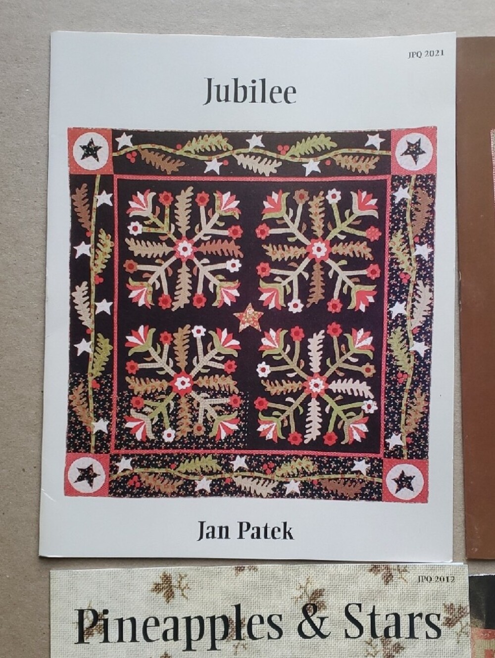 Set of Four Jan PATEK Applique Quilt Pattern Booklets - Picture 5 of 8